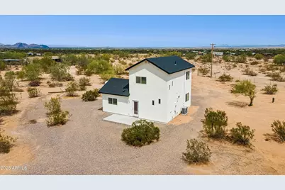333 S Picket Drive, Maricopa, AZ 85139 - Photo 6