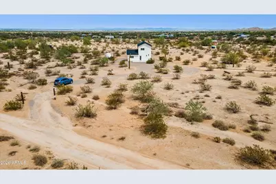 333 S Picket Drive, Maricopa, AZ 85139 - Photo 34