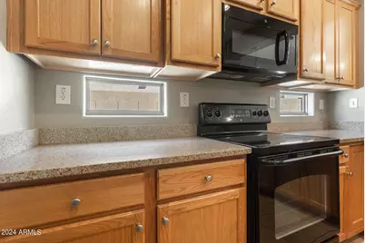 30153 N 71st Drive, Peoria, AZ 85383 - Photo 12