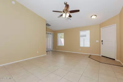 206 W Brangus Way, San Tan Valley, AZ 85143 - Photo 4