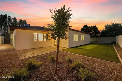 8344 E Indianola Avenue, Scottsdale, AZ 85251 - Photo 24