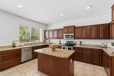6738 W Wahalla Lane, Glendale, AZ 85308 - Photo 1