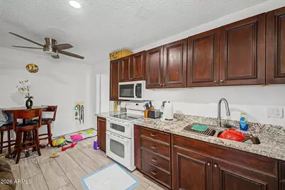 6834 W Vermont Avenue, Glendale, AZ 85303 - Photo 30