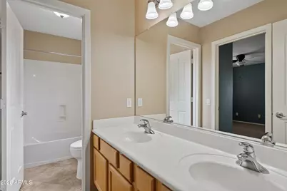 6280 S Sinova Court, Gilbert, AZ 85298 - Photo 32