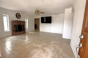 314 W Mohave St, Wickenburg, AZ 85390 - Photo 2
