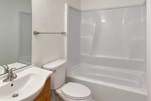 815 W Bluefield Ave, Phoenix, AZ 85023 - Photo 20