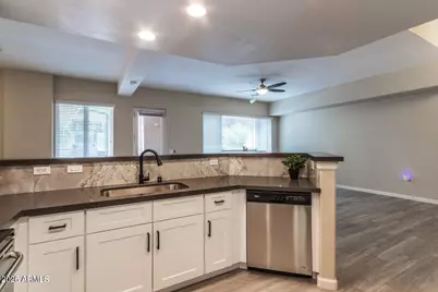 16 W Encanto Boulevard #110, Phoenix, AZ 85003 - Photo 8