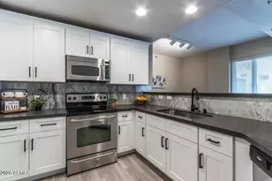 16 W Encanto Blvd, Phoenix, AZ 85003 - Photo 2