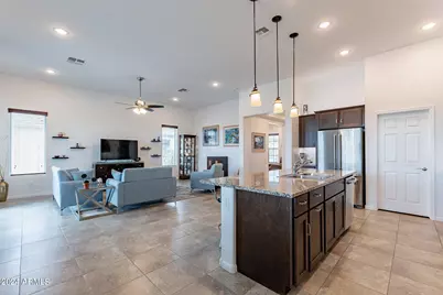 4863 W Picacho Drive, Eloy, AZ 85131 - Photo 8