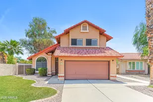 307 S Ocean Dr, Gilbert, AZ 85233 - Photo 1