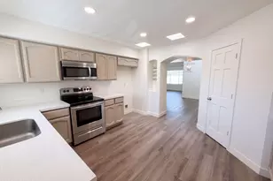 200 E Barbarita Ave, Gilbert, AZ 85234 - Photo 26
