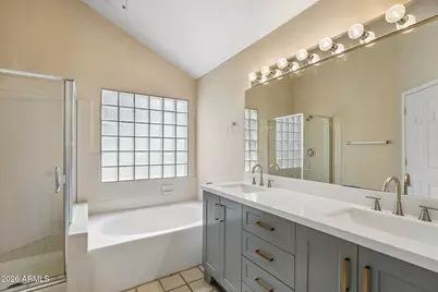 3219 E Wildwood Drive, Phoenix, AZ 85048 - Photo 28