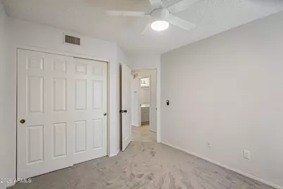 3219 E Wildwood Drive, Phoenix, AZ 85048 - Photo 22