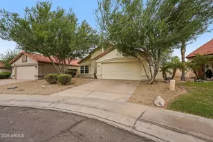 3219 E Wildwood Dr, Phoenix, AZ 85048 - Photo 2
