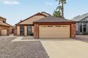 851 E Rockwell Dr, Chandler, AZ 85225 - Photo 2