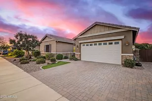 20226 E Raven Dr, Queen Creek, AZ 85142 - Photo 2