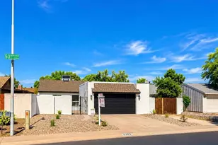 9419 N 53rd Ave, Glendale, AZ 85302 - Photo 1
