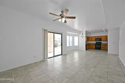605 W Latona Road, Phoenix, AZ 85041 - Photo 8