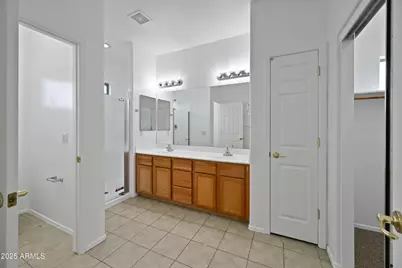 605 W Latona Road, Phoenix, AZ 85041 - Photo 18