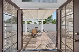 909 S Scallop Dr, Gilbert, AZ 85233 - Photo 22