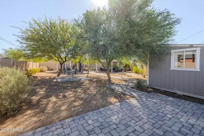 546 W Lewis Avenue, Phoenix, AZ 85003 - Photo 52