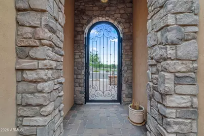 18245 W Thistle Landing Drive, Goodyear, AZ 85338 - Photo 8