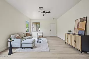 2520 W Alta Vista Rd, Phoenix, AZ 85041 - Photo 10