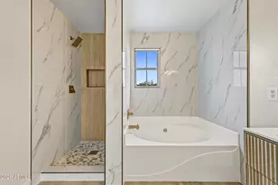 2520 W Alta Vista Rd, Phoenix, AZ 85041 - Photo 24
