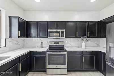2520 W Alta Vista Road, Phoenix, AZ 85041 - Photo 16