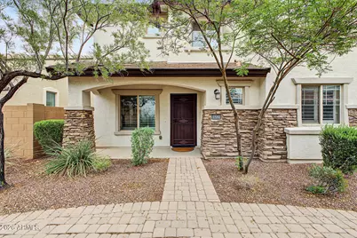2552 E Vermont Drive, Gilbert, AZ 85295 - Photo 2