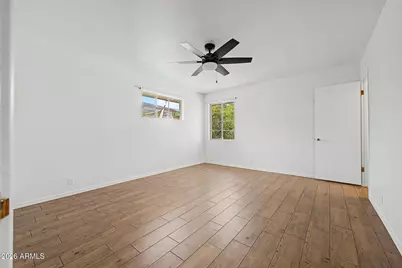 420 W Cheery Lynn Road, Phoenix, AZ 85013 - Photo 14