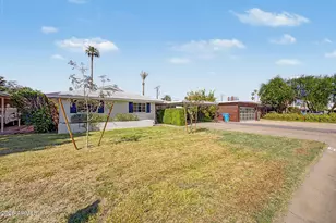 420 W Cheery Lynn Rd, Phoenix, AZ 85013 - Photo 2