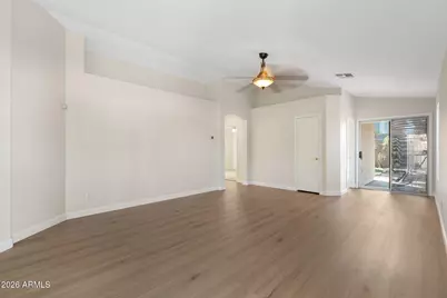 4315 E Glenhaven Drive, Phoenix, AZ 85048 - Photo 4