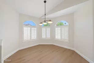 4315 E Glenhaven Dr, Phoenix, AZ 85048 - Photo 8