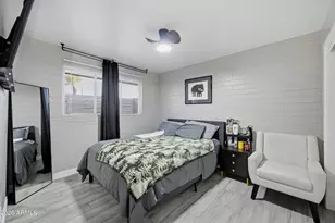 1033 N 25th St, Phoenix, AZ 85008 - Photo 52