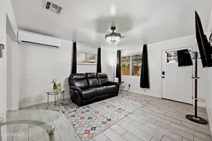 1033 N 25th St, Phoenix, AZ 85008 - Photo 8