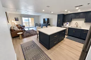 7950 E Camelback Rd, Scottsdale, AZ 85251 - Photo 2