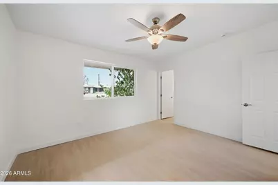 4143 W Cheery Lynn Road, Phoenix, AZ 85019 - Photo 12