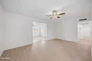 4143 W Cheery Lynn Rd, Phoenix, AZ 85019 - Photo 8