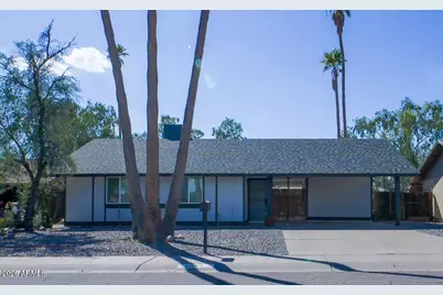 2844 N 71st Lane, Phoenix, AZ 85035 - Photo 2