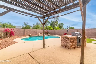 4740 E Mountain Vista Drive, Phoenix, AZ 85048 - Photo 8