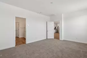 35770 N Pumpkin Dr, San Tan Valley, AZ 85140 - Photo 18