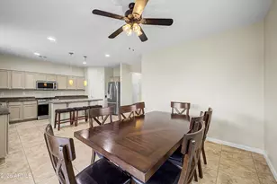 2328 W Melody Dr, Phoenix, AZ 85041 - Photo 10