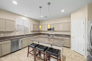 2328 W Melody Dr, Phoenix, AZ 85041 - Photo 6