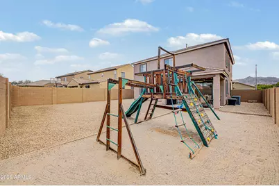 2328 W Melody Drive, Phoenix, AZ 85041 - Photo 32