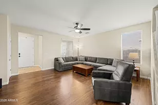 2328 W Melody Dr, Phoenix, AZ 85041 - Photo 4