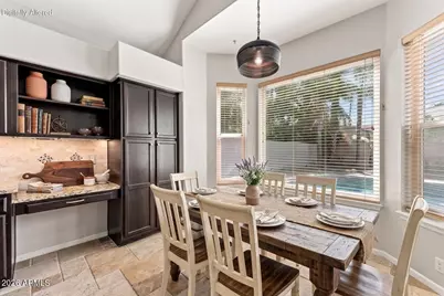 5921 W Louise Drive, Glendale, AZ 85310 - Photo 6