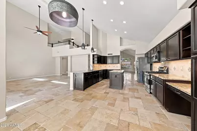 5921 W Louise Drive, Glendale, AZ 85310 - Photo 22