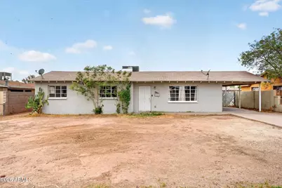 1032 N 27th Drive, Phoenix, AZ 85009 - Photo 1