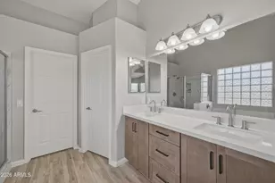 3868 S Stallion Dr, Gilbert, AZ 85297 - Photo 20
